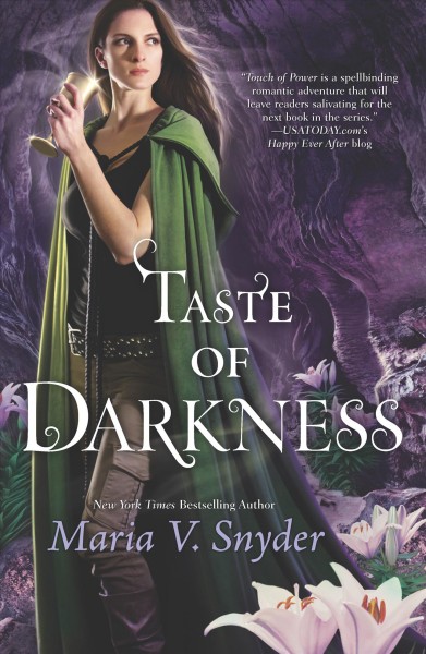 Taste of darkness / Maria V. Snyder.